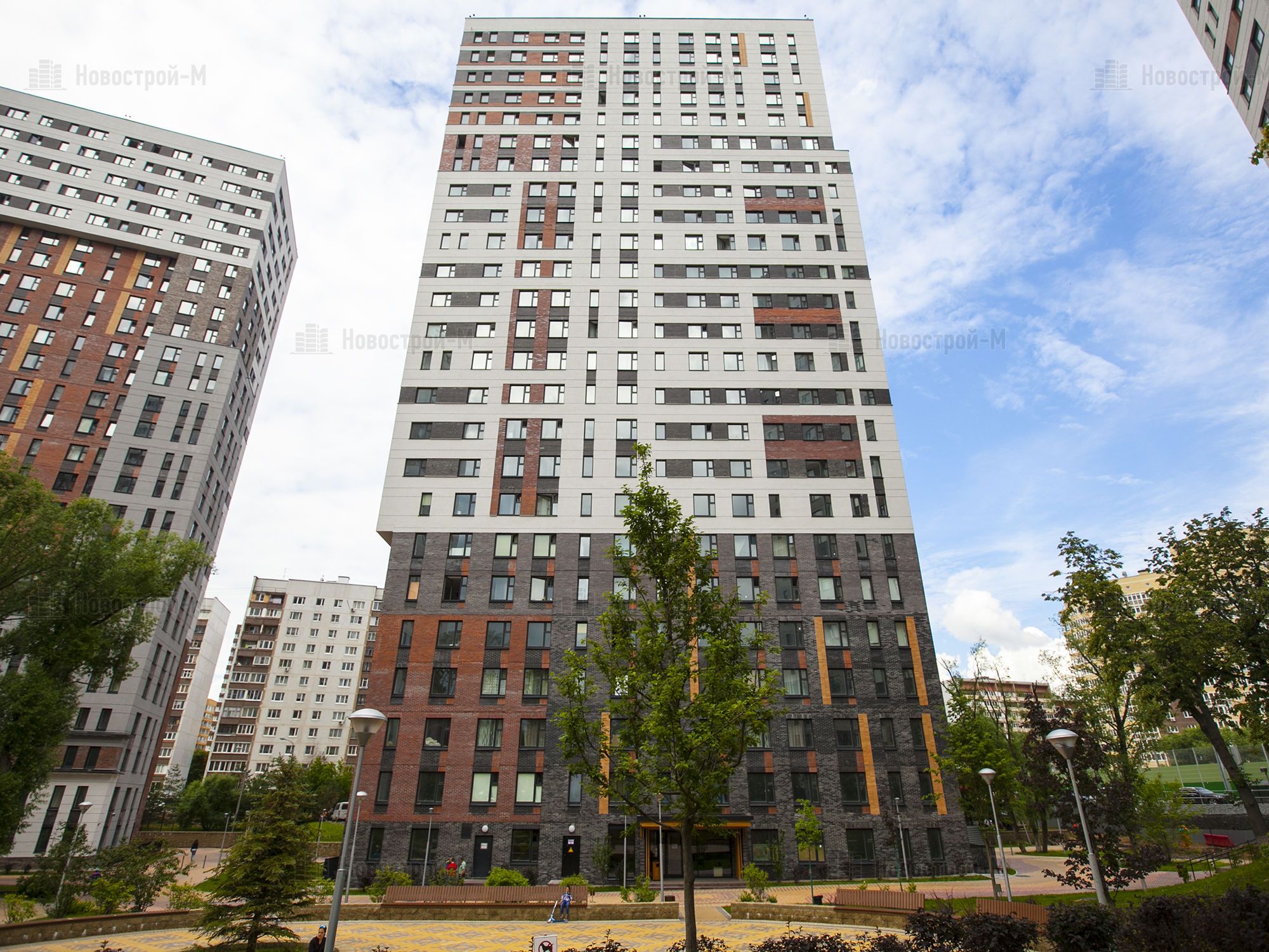 Жк гарден парк. Garden Park Эдальго. Эдальго жилой комплекс. ЖК Эдальго в Коммунарке. КРОСТ Гарден парк.